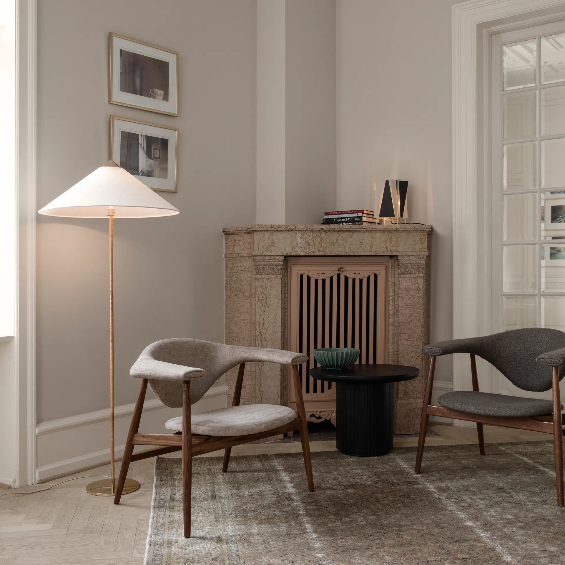 9602 vloerlamp, Messing-canvas GUBI