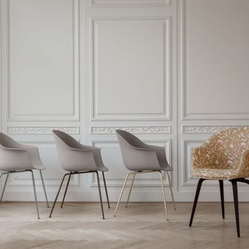 Bat Stoel - alabaster white, messing onderstel - GUBI