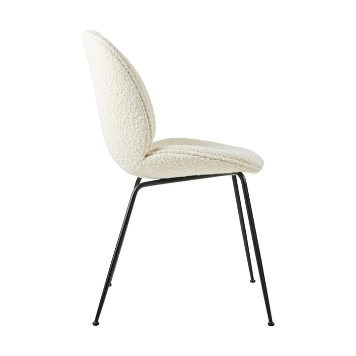 Beetle dining chair fully upholstered conic base - Karakorum 001-zwart onderstel - GUBI