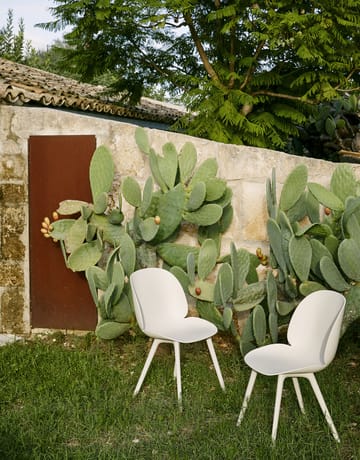 Beetle Dining Outdoor stoel - alabaster white - GUBI