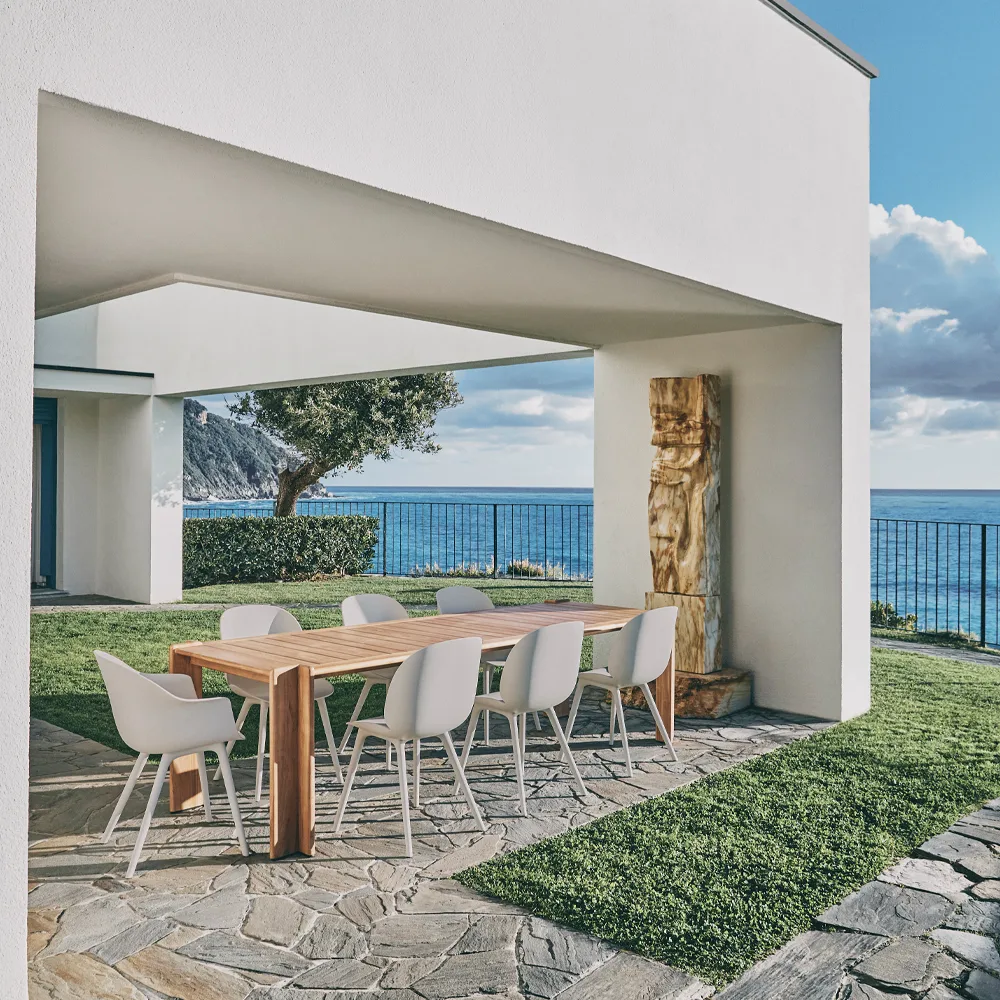 Beetle Dining Outdoor stoel, alabaster white GUBI