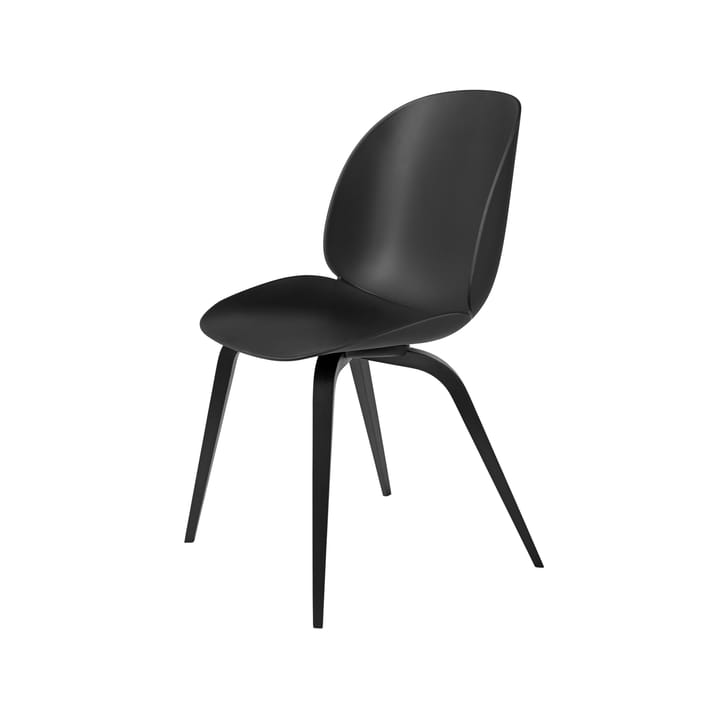 Beetle stoel - Black, zwartgebeitst beuken onderstel - Gubi