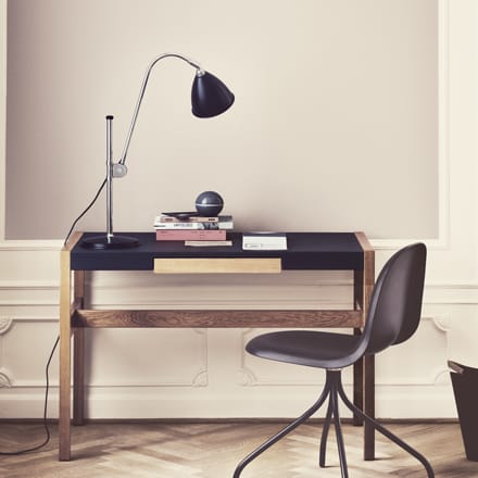 Bestlite BL1 tafellamp, zwart-chroom GUBI