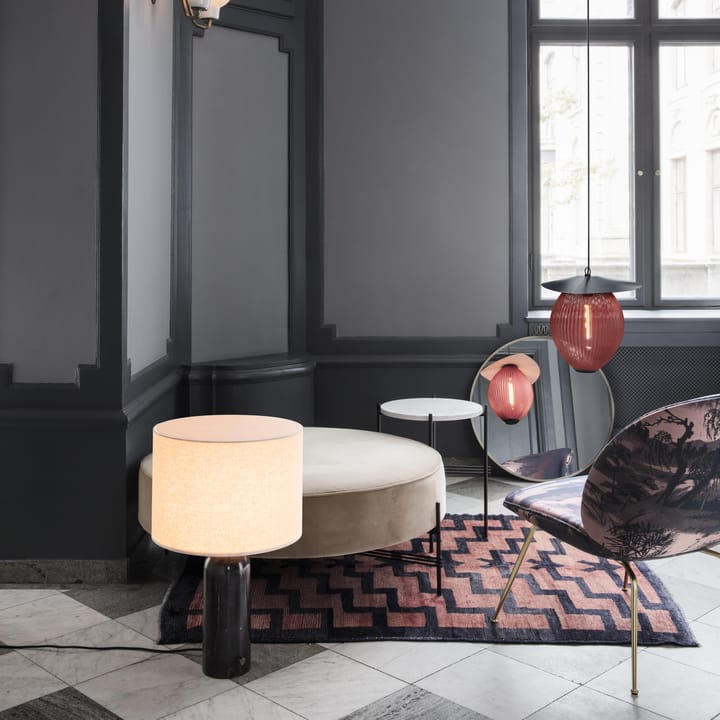 Gravity L tafellamp, black marble + witte kap GUBI