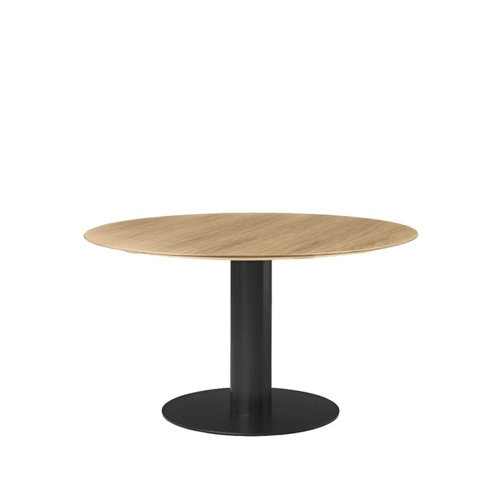 Gubi 2.0 eettafel, oak, ø130, zwart onderstel GUBI