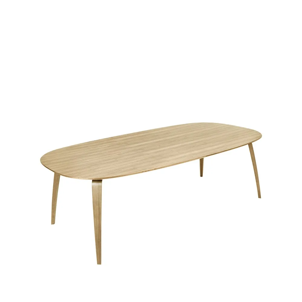Gubi Elliptical eettafel, oak GUBI