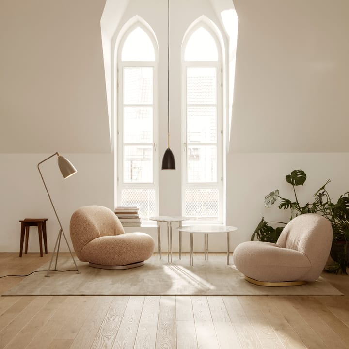 IOI salontafel, white carrara marble, ø70, zwart frame GUBI