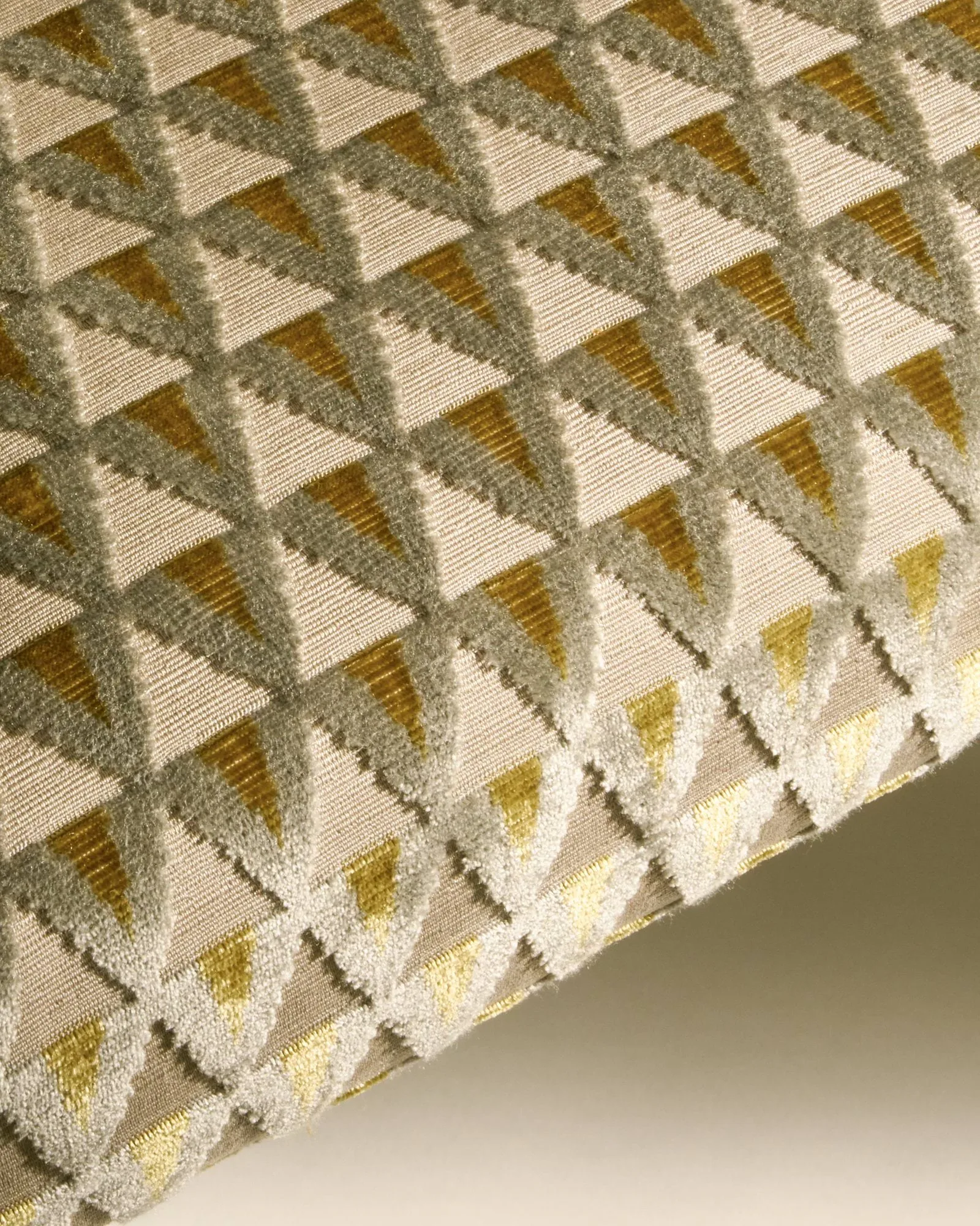 M-Chair stoel, Amuleto 005-mat zwart GUBI