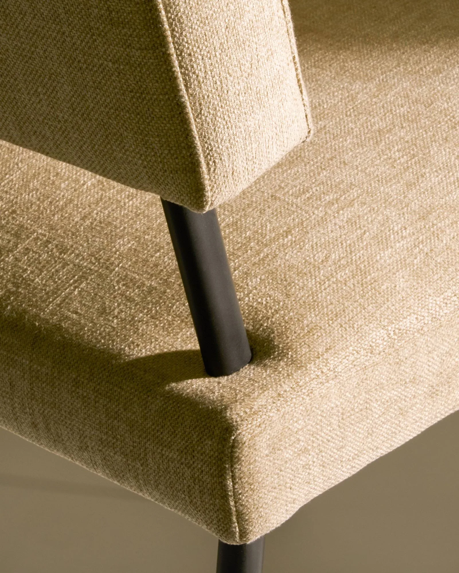 M-Chair stoel, Bonito 075-mat zwart GUBI
