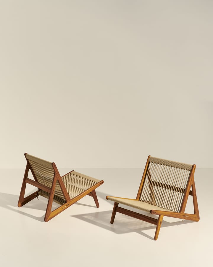 MR01 Initial outdoor lounge chair, Geolied irokohout GUBI