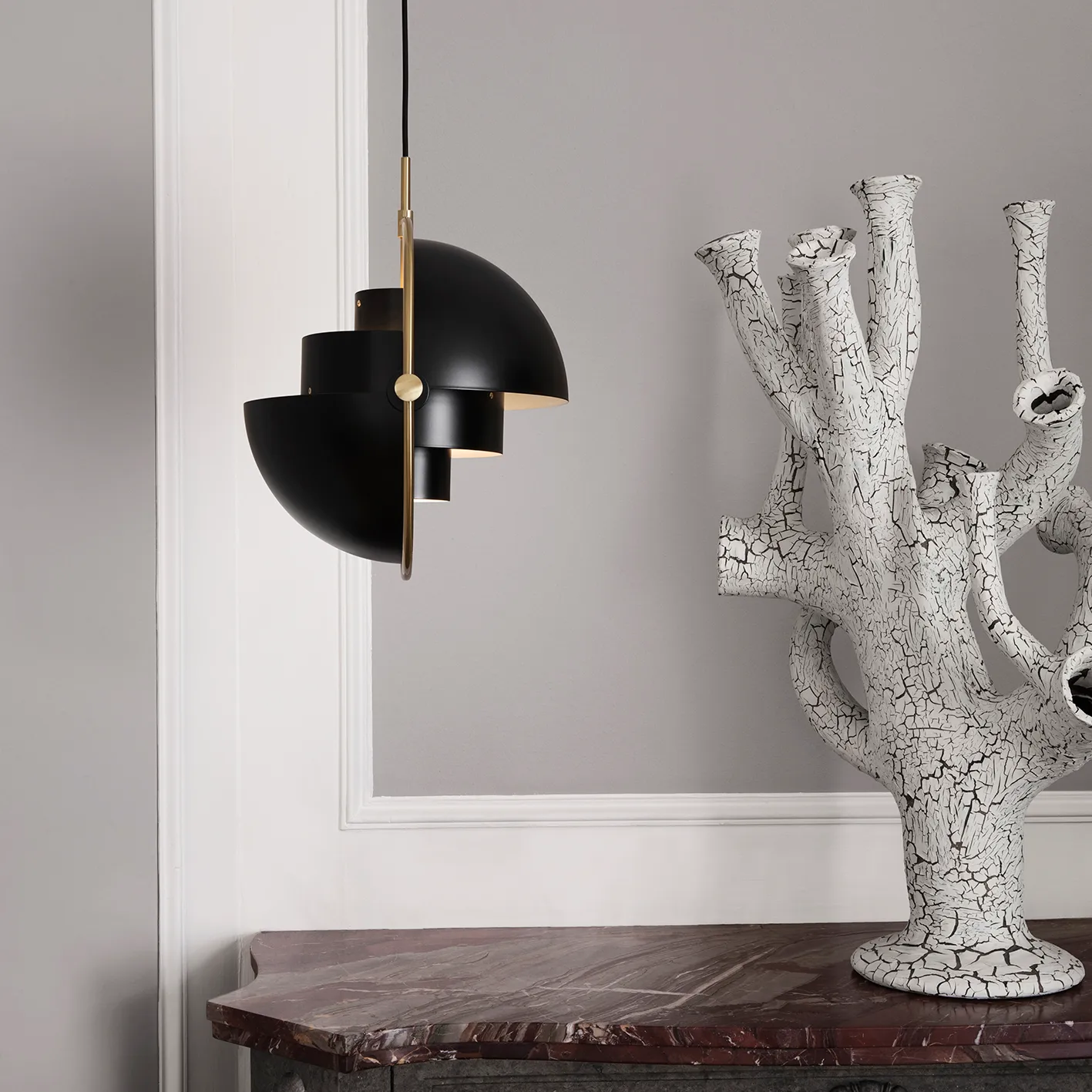 Multi-Lite plafondlamp small, Messing-zwart GUBI