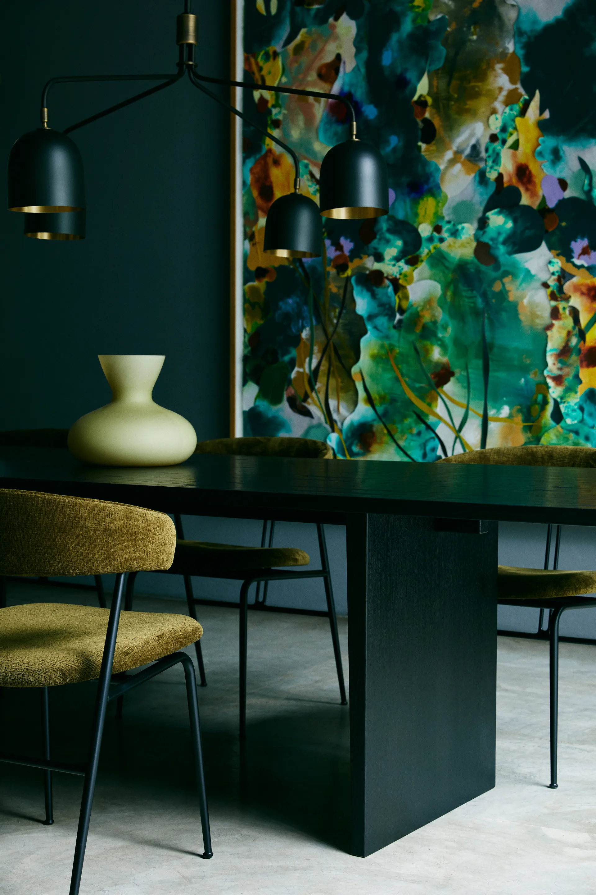 Private eettafel 100x260 cm, Bruin-zwartgebeitst eikenhout GUBI