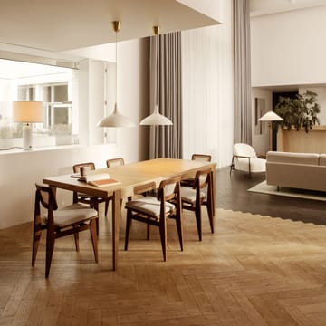 S-table eettafel - american walnut, extendable - GUBI