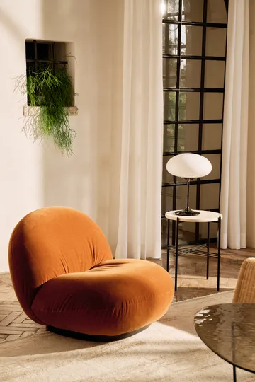 Stemlite Tafellamp - Black chrome-opaalglas, 42 cm - GUBI