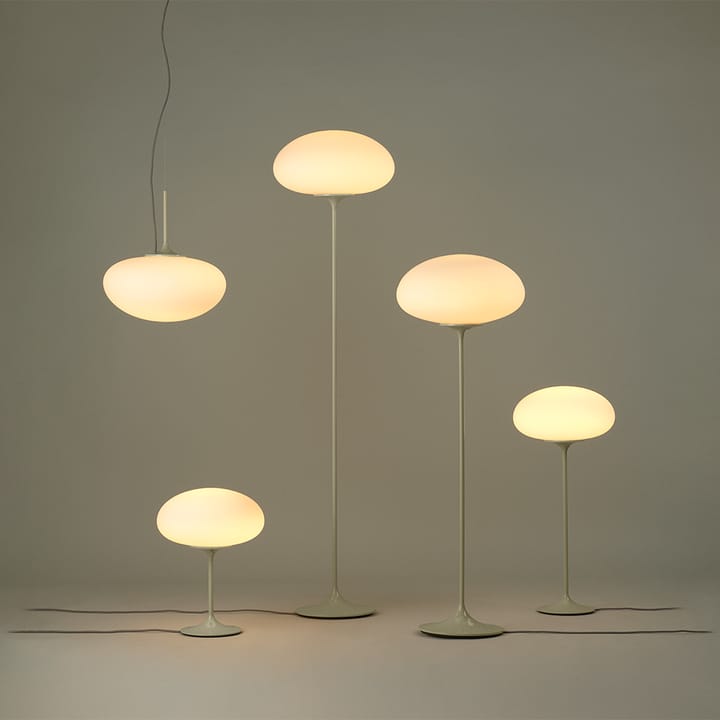 Stemlite Vloerlamp, pebble grey, h.110 cm GUBI