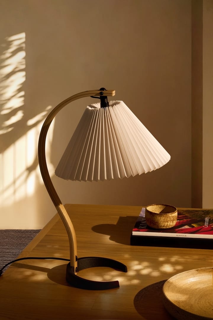 Timberline tafellamp, Oak-birch-white GUBI