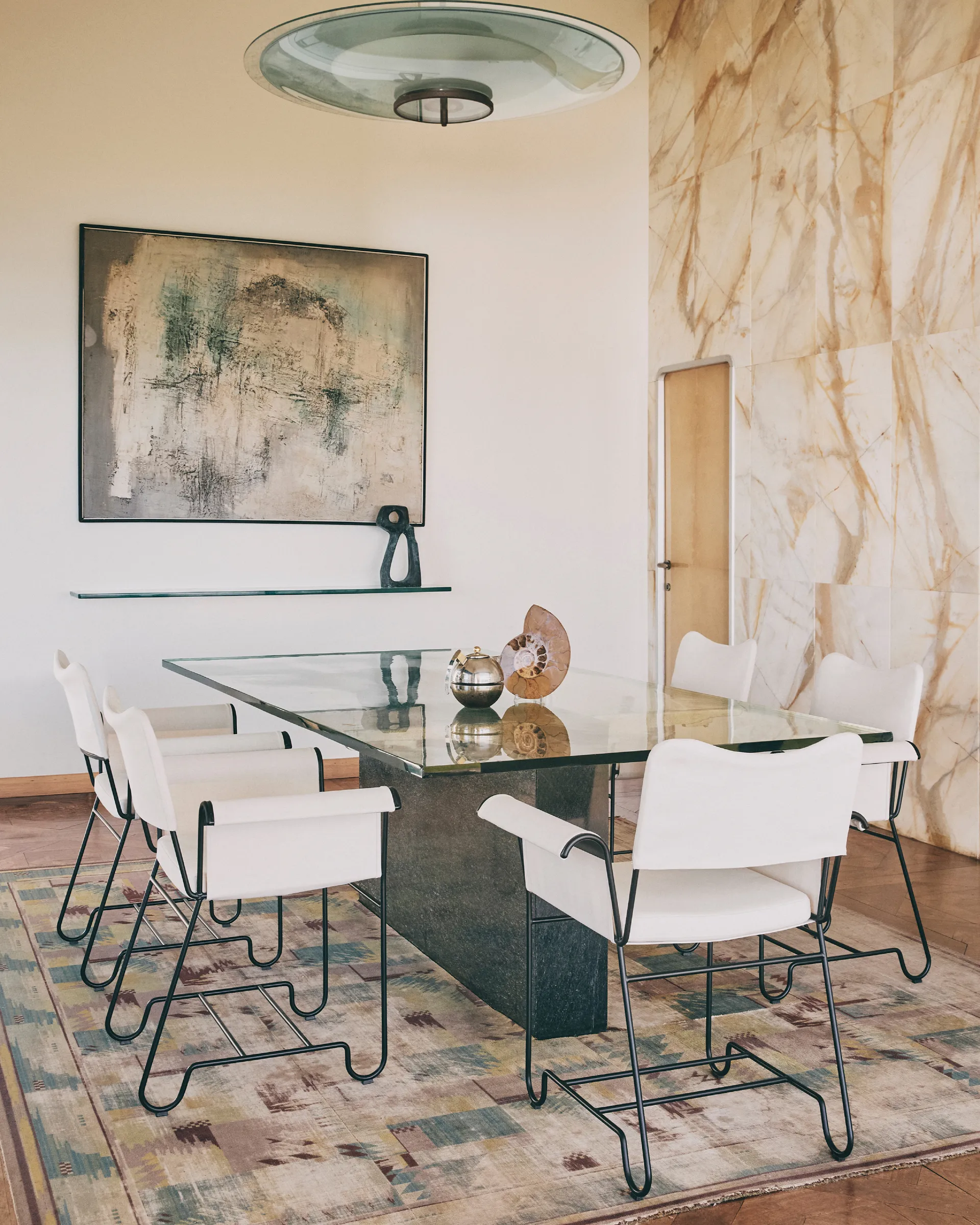 Tropique stoel met armleuningen, Black-Leslie 06 GUBI