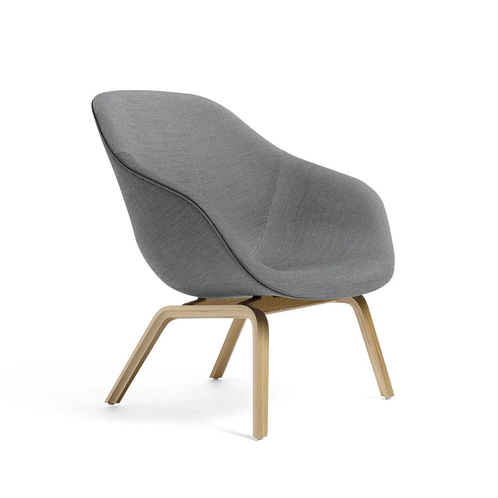 About a Lounge 83 loungestoel, Surface by HAY 150 grey – eiken poten HAY