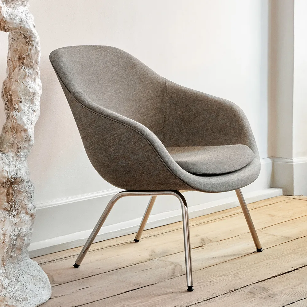 About a Lounge 87 fauteuil, Sense black–zwart stalen onderstel HAY