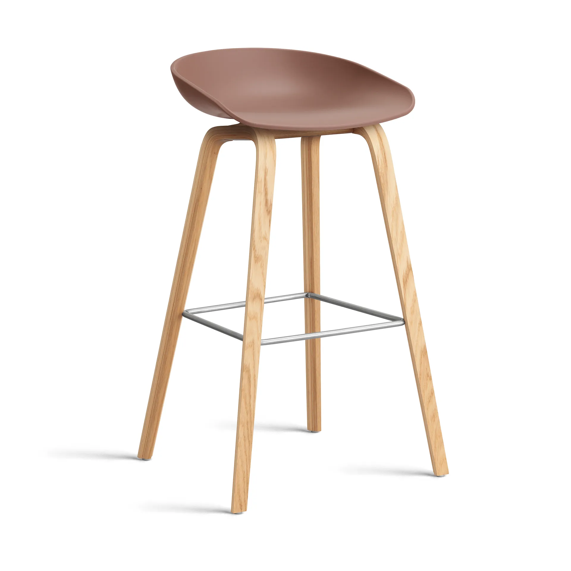 About a Stool 32 High barkruk gelakt eiken onderstel 2.0, Soft brick – roestvrijstalen steun HAY