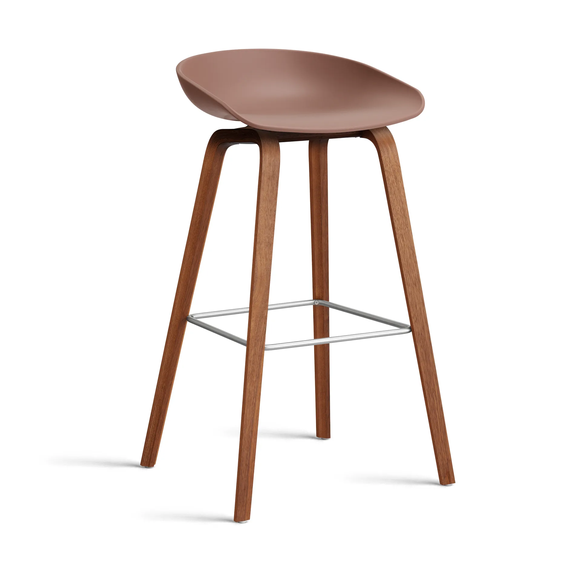 About a Stool 32 High barkruk walnoot onderstel 2.0, Soft brick – roestvrijstalen steun HAY