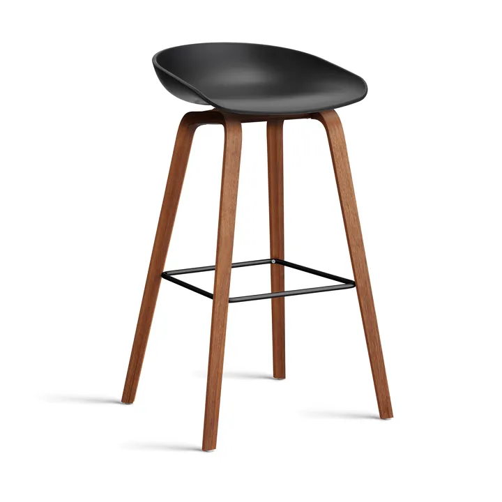 About a Stool 32 High barkruk walnoot onderstel 2.0 - Zwart – zwart stalen steun - HAY