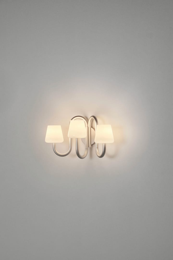 Apollo wandlamp, White opal HAY