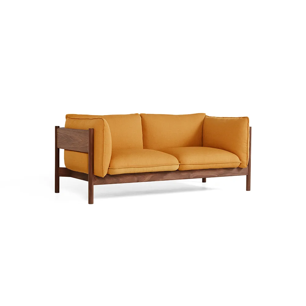 Arbour ECO 2-zits bank, Stof Vidar 472 mustard, geolied walnoot HAY
