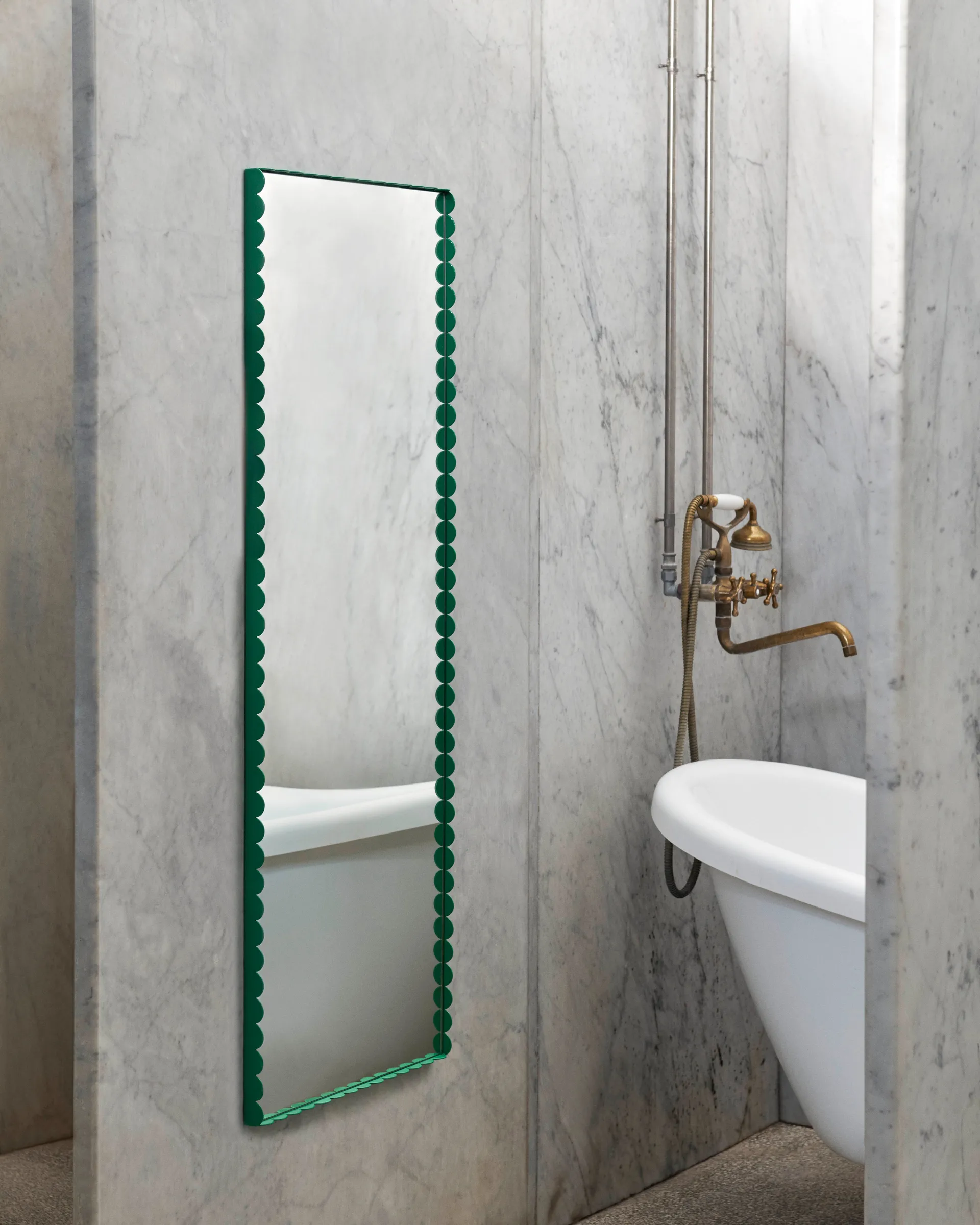 Arcs Mirror Rectangle M spiegel 50x133,5 cm, Green HAY