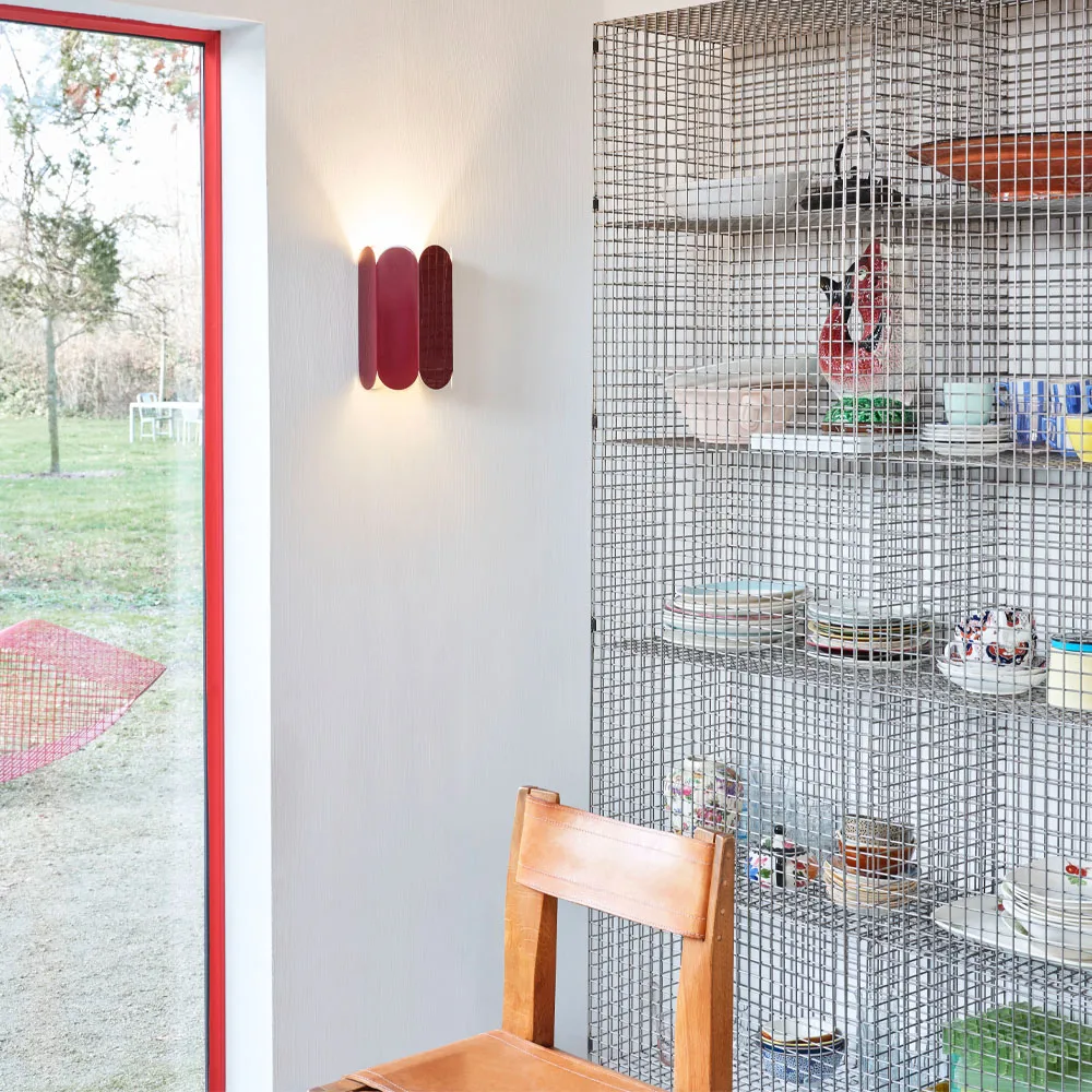 Arcs Sconce muurlamp, cobalt blue HAY