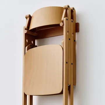 Backflip Chair muurbeugel voor stoel - Golden gelakt beukenhout - HAY