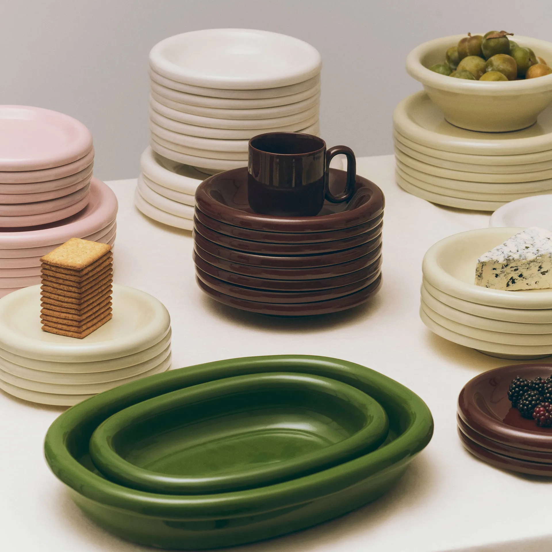 Barro ovale serveerschaal, Green, small 20x27,5 cm HAY