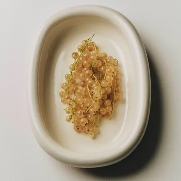 Barro ovale serveerschaal - Off-white, large 27x36 cm - HAY