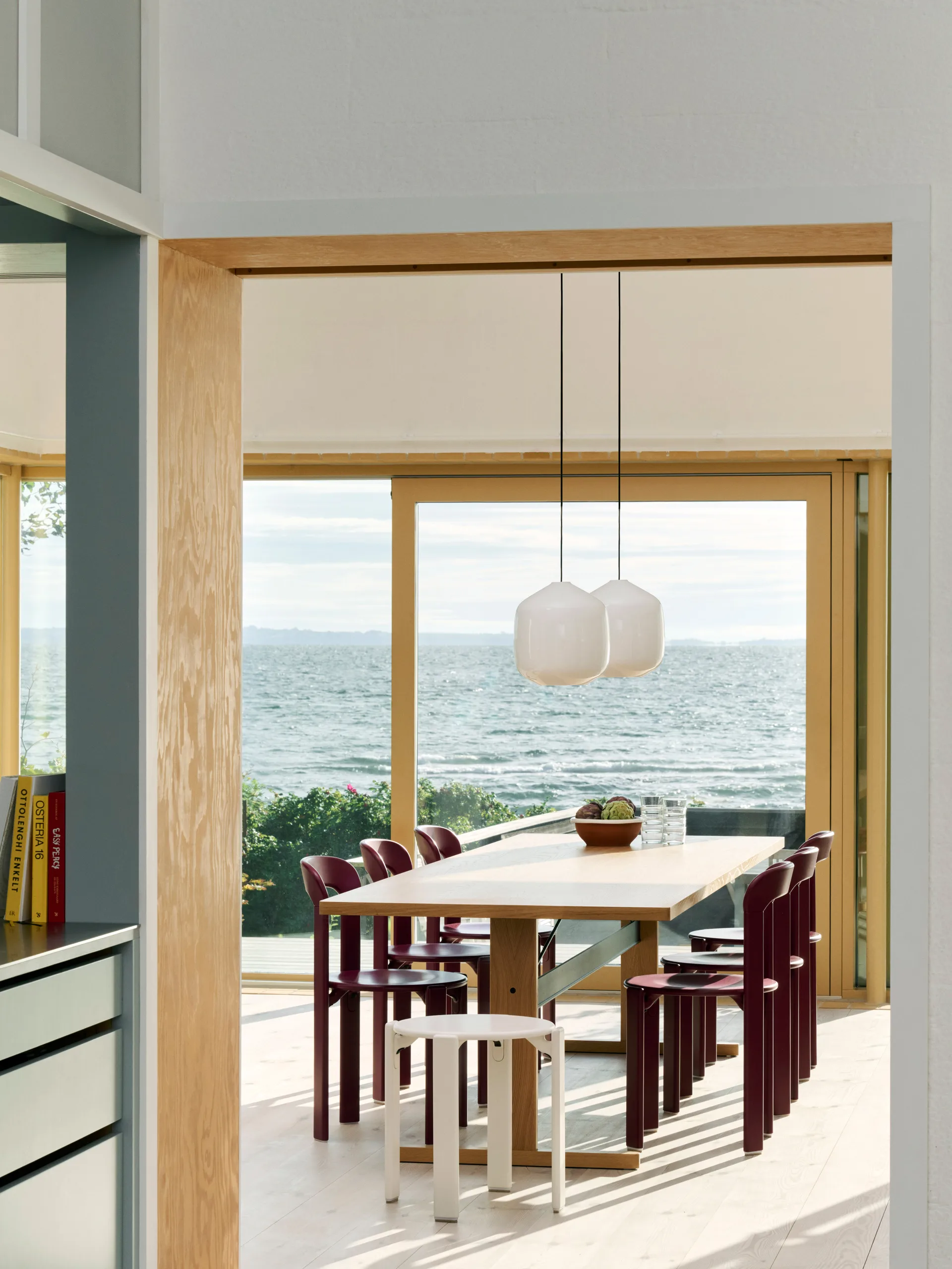 Buoy hanglamp Ø30 cm, Opal glass-amber yellow HAY