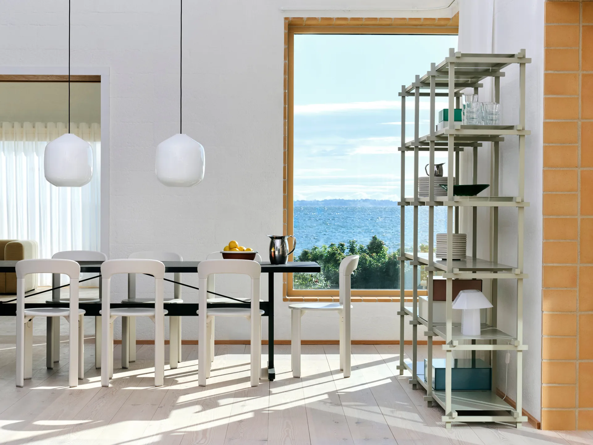 Buoy hanglamp Ø30 cm, Opal glass-rusty red HAY