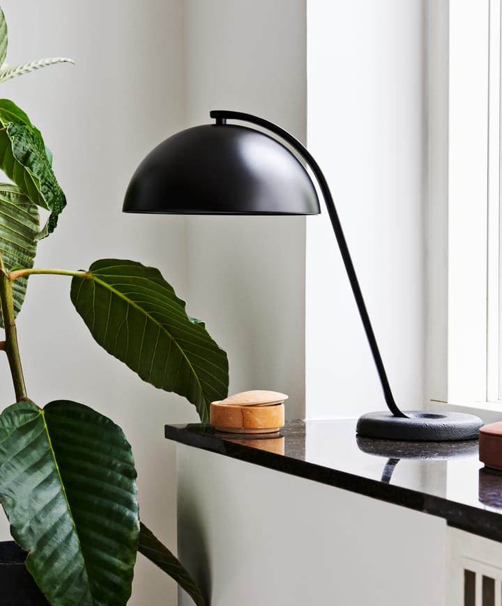 Cloche tafellamp, Black HAY