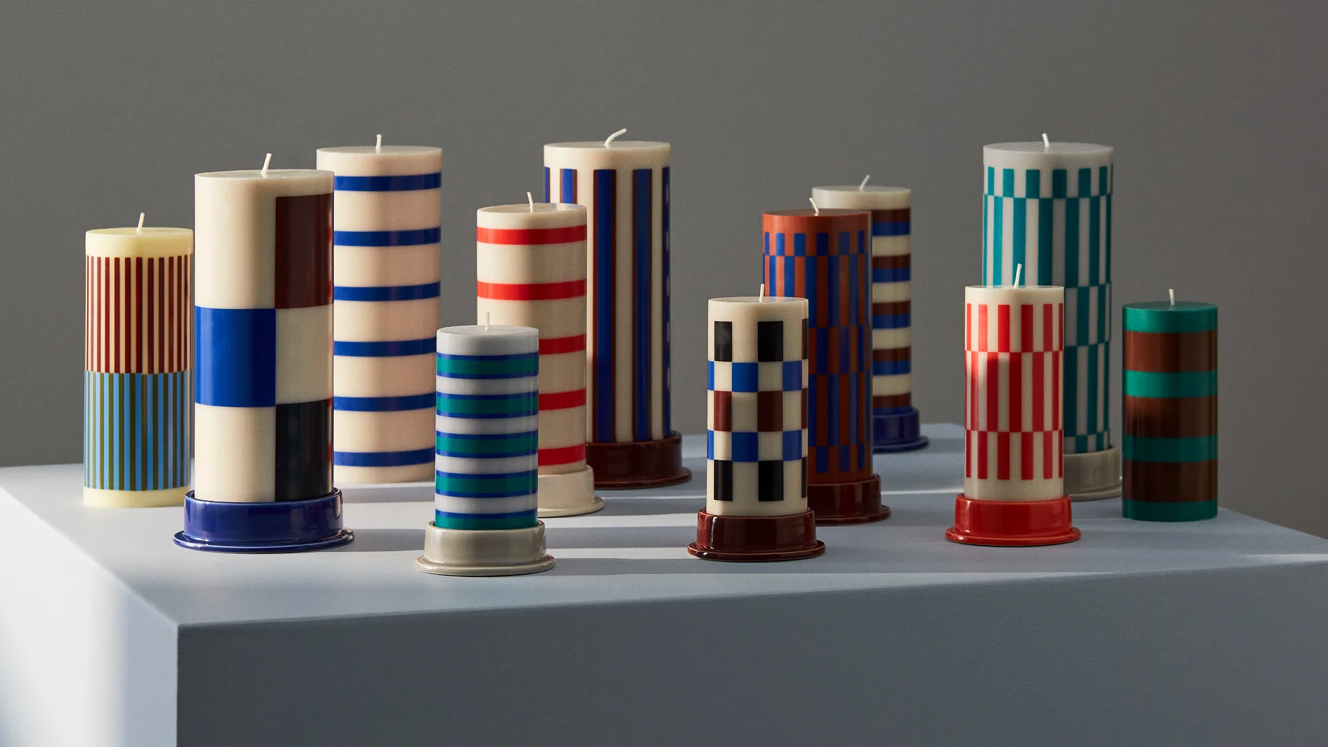 Column Candle blokkaars large 25 cm, Off white-brown-black-blue HAY