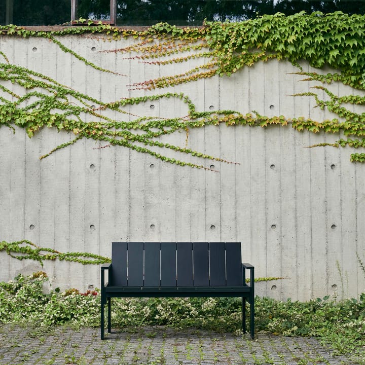 Crate Dining Bench bank gelakt sparrenhout, Black HAY