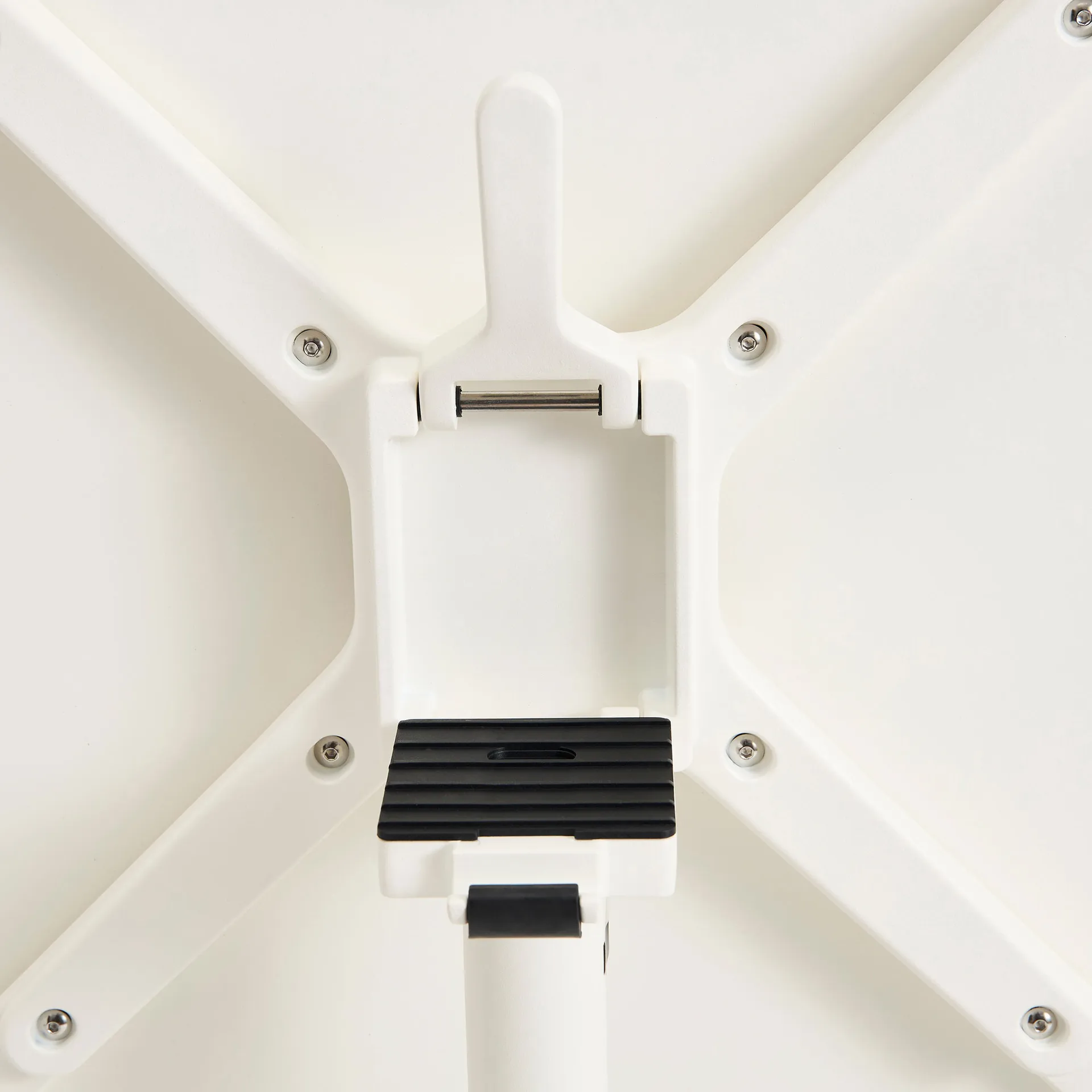 Deville tafel 60x70x74 cm, Cream white HAY