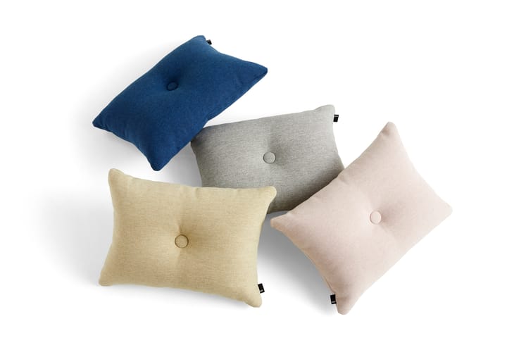 Dot Cushion Mode 1 dot kussen 45x60 cm, Dark blue HAY