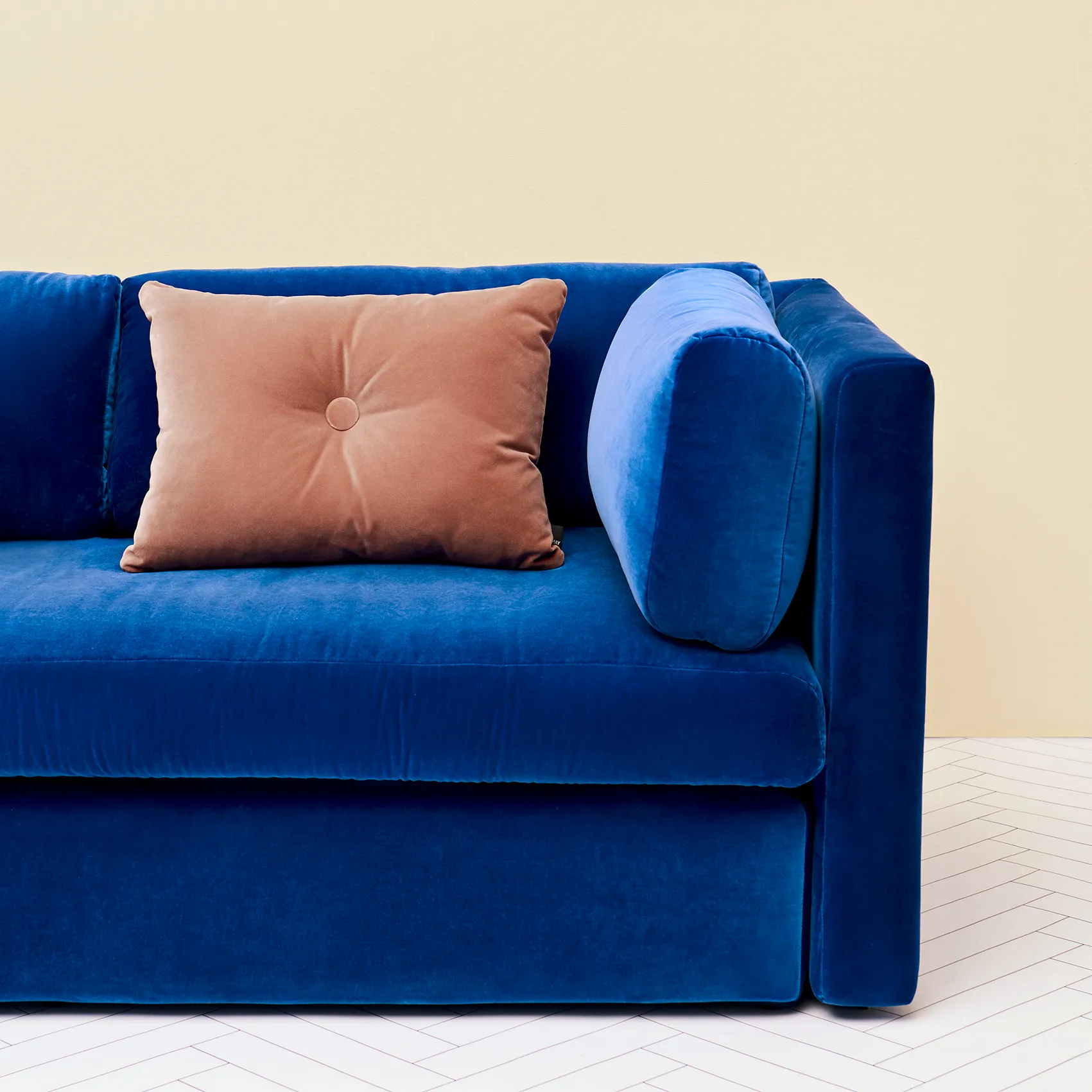 Dot Cushion Soft 1 Dot kussen 45x60 cm van HAY - NordicNest.nl