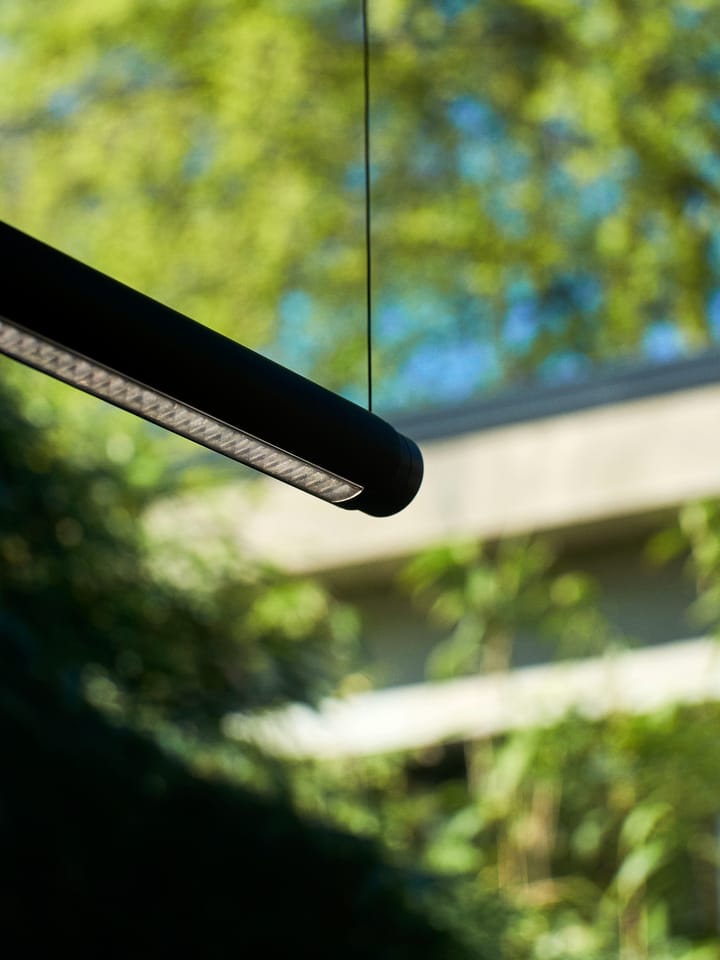 Factor Linear Suspension plafondlamp 1500 Diffused, Soft black HAY