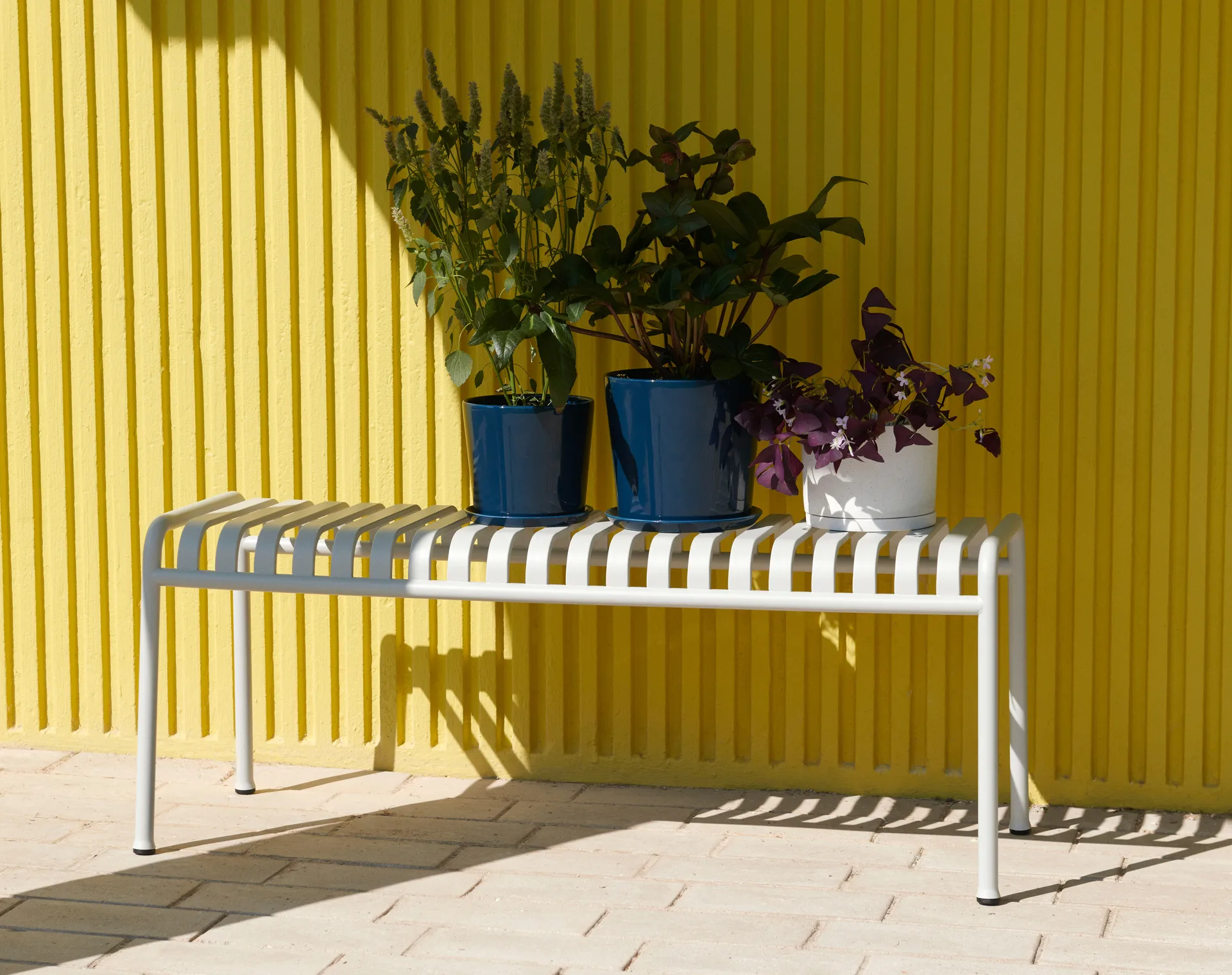 HAY Plant Pot with saucer bloempot L Ø19 cm, Wit HAY