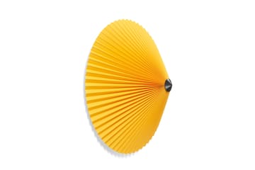 Matin flush mount plafondlamp Ø50 cm - Yellow shade - HAY