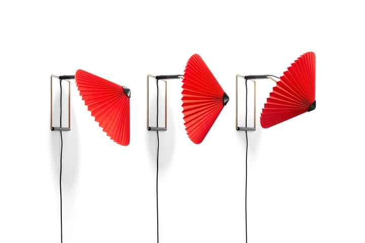 Matin wall muurlamp Ø30 cm, Bright red shade HAY