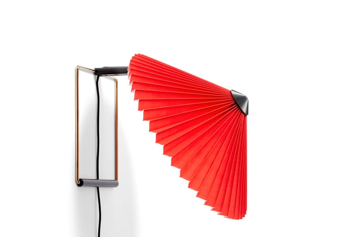 Matin wall muurlamp Ø30 cm, Bright red shade HAY