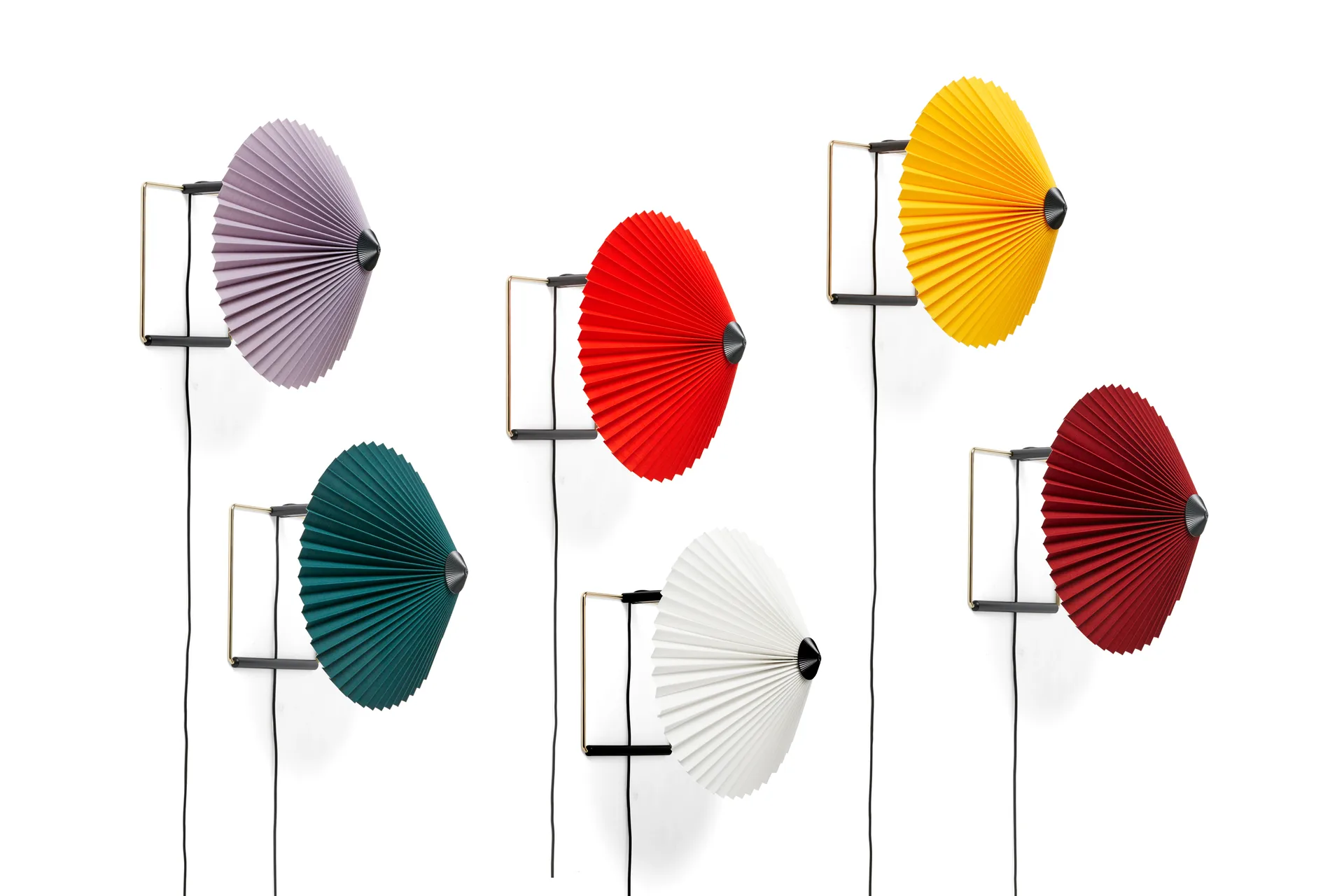 Matin wall muurlamp Ø30 cm, Bright red shade HAY