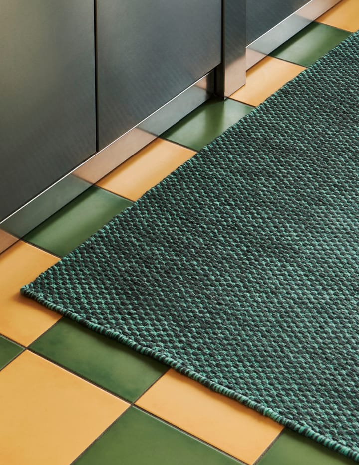 Moiré kelim vloerkleed 52x95 cm, Emerald green HAY