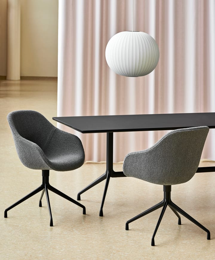 Nelson Bubble Ball hanglamp M, Off white HAY