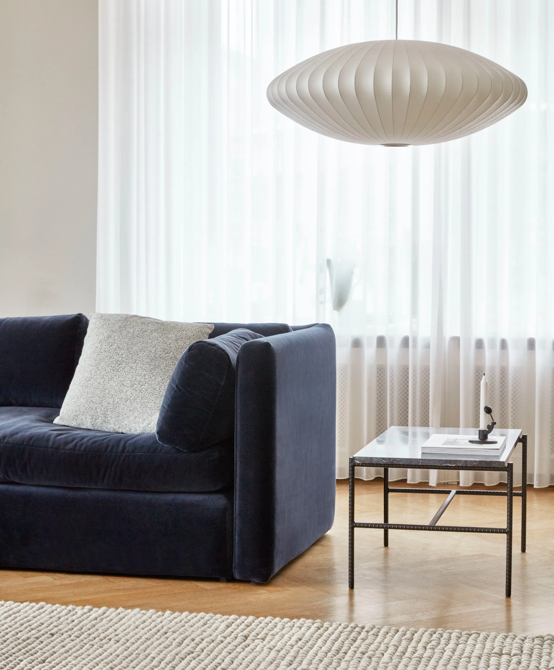 Nelson Bubble Saucer hanglamp L, Off white HAY